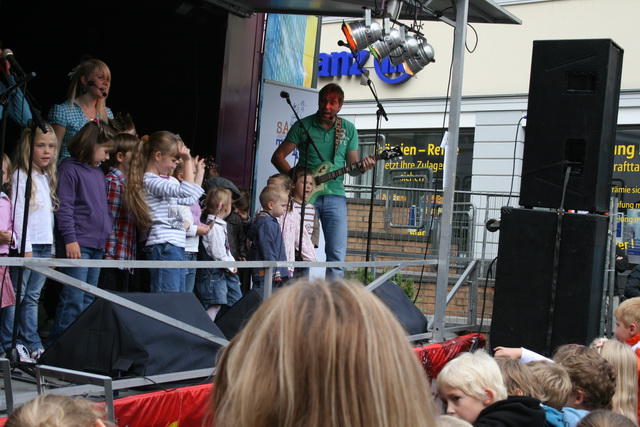 gal/2009/2009 Borbecker Marktfest 06.09/2009 Saitentwist Borbecker Marktfest 06.09. 156.jpg